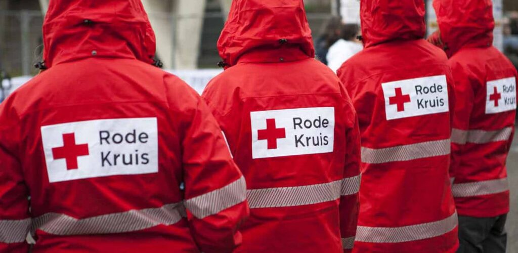 rode kruis vrijwilligers bij evenementen