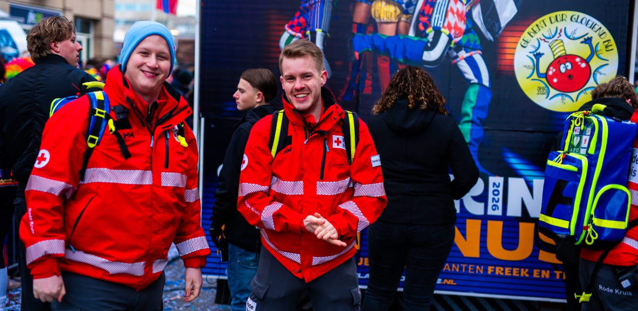 Jongeren Rode Kruis Oost-Brabant tijdens carnaval Lampegat 2026