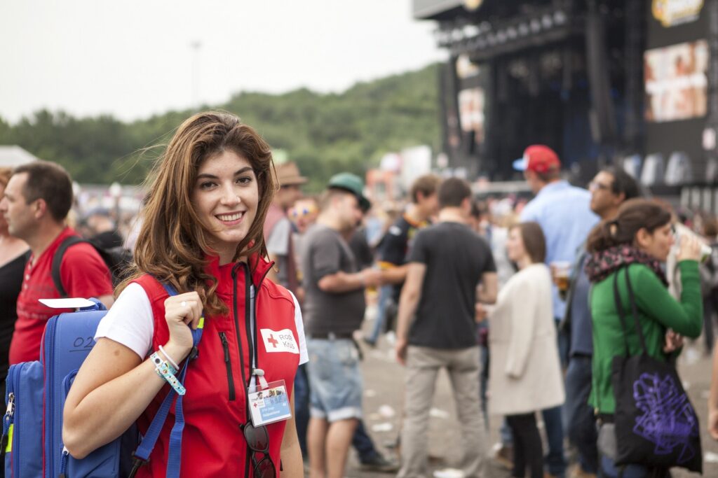 rode kruis evenementenhulpverlener