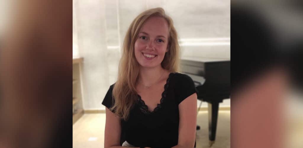 Jennifer krijg een hartstilstand - rode kruis