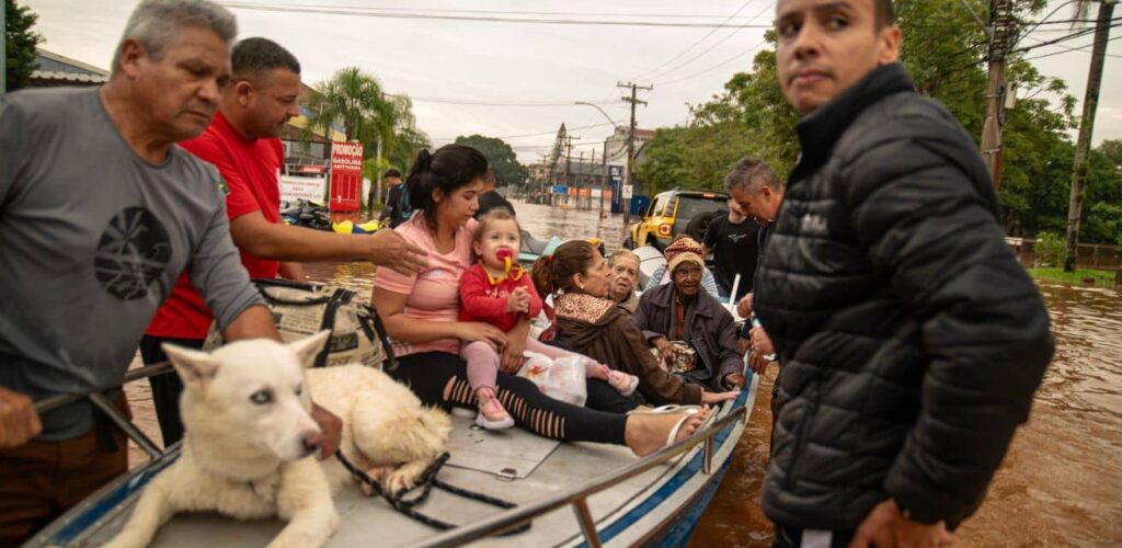 extreem weer Rode Kruis