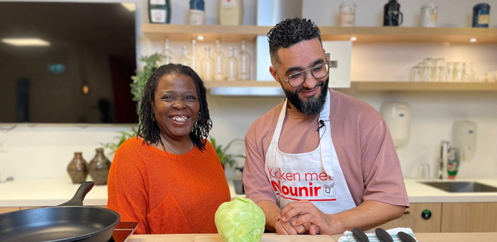 Koken met Mounir: Rode Kruis parner Elly helpt mensen in voedselarmoede