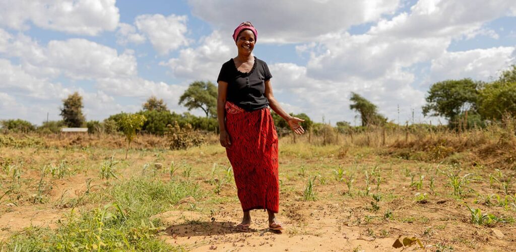 Boer Patricia tijdens droogte in Zambia - Rode Kruis