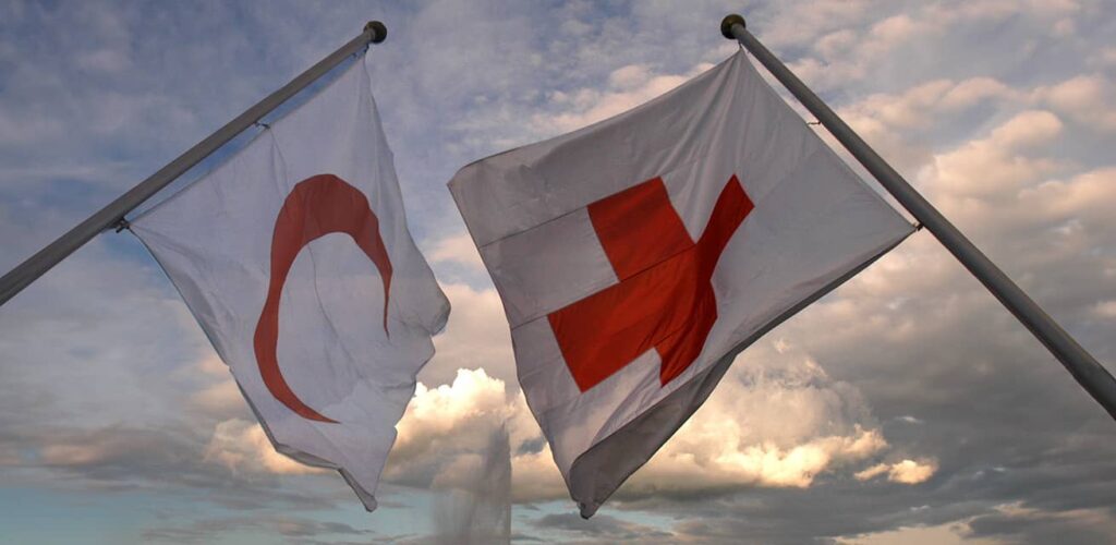 Rode Kruis en Rode Halve Maan vlag