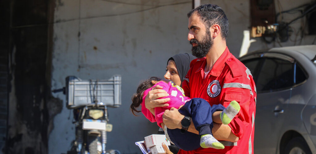 Syrische Rode Halve Maan ondersteunt Libanese Rode Kruis - conflict Midden-Oosten