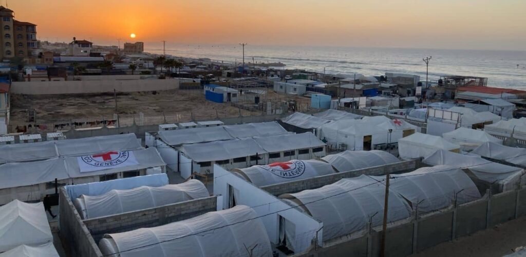 Het Rafah Field Hospital van het Rode Kruis in Gaza, hier werkte Geertje als traumachirurg