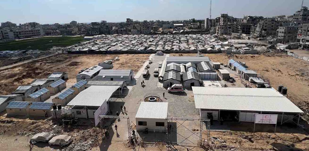 Het tentenziekenhuis in Noord-Gaza is een verzameling van materialen die aanwezig waren